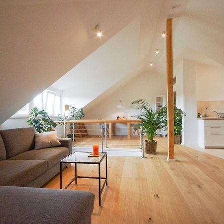 Modernes Und Helles Apartment Im Loft Stil Heidelberg Exterior foto